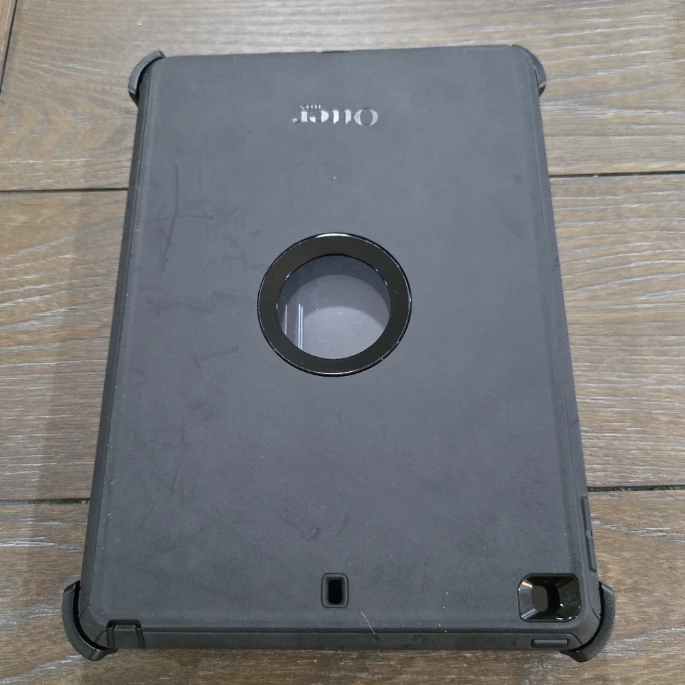 OtterBox Defender Series Case